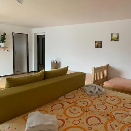 Pod Pecí Locanda Lenora