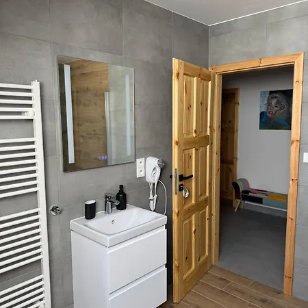Penzion Pod Pecí Lenora